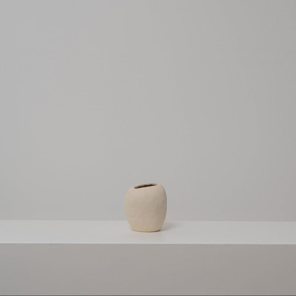 schattenfänger — small object, beige