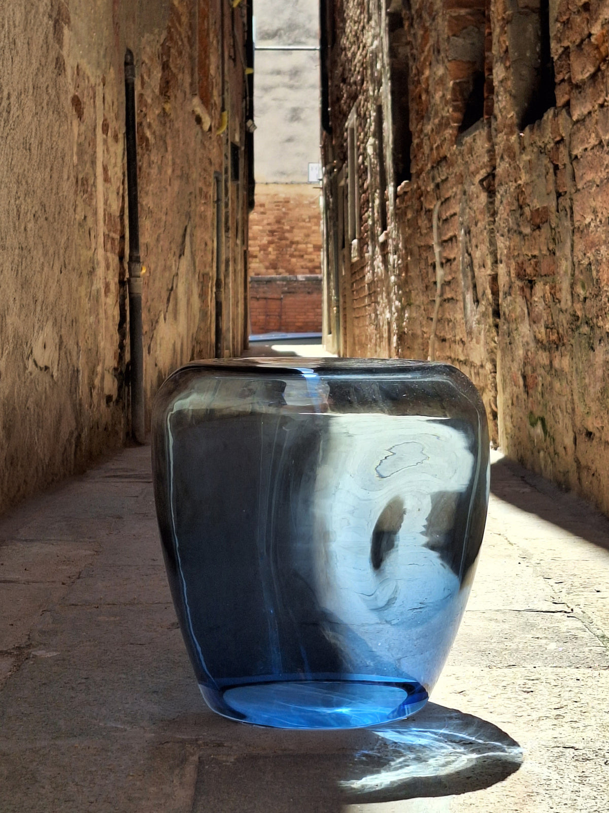 isola — blue #blue