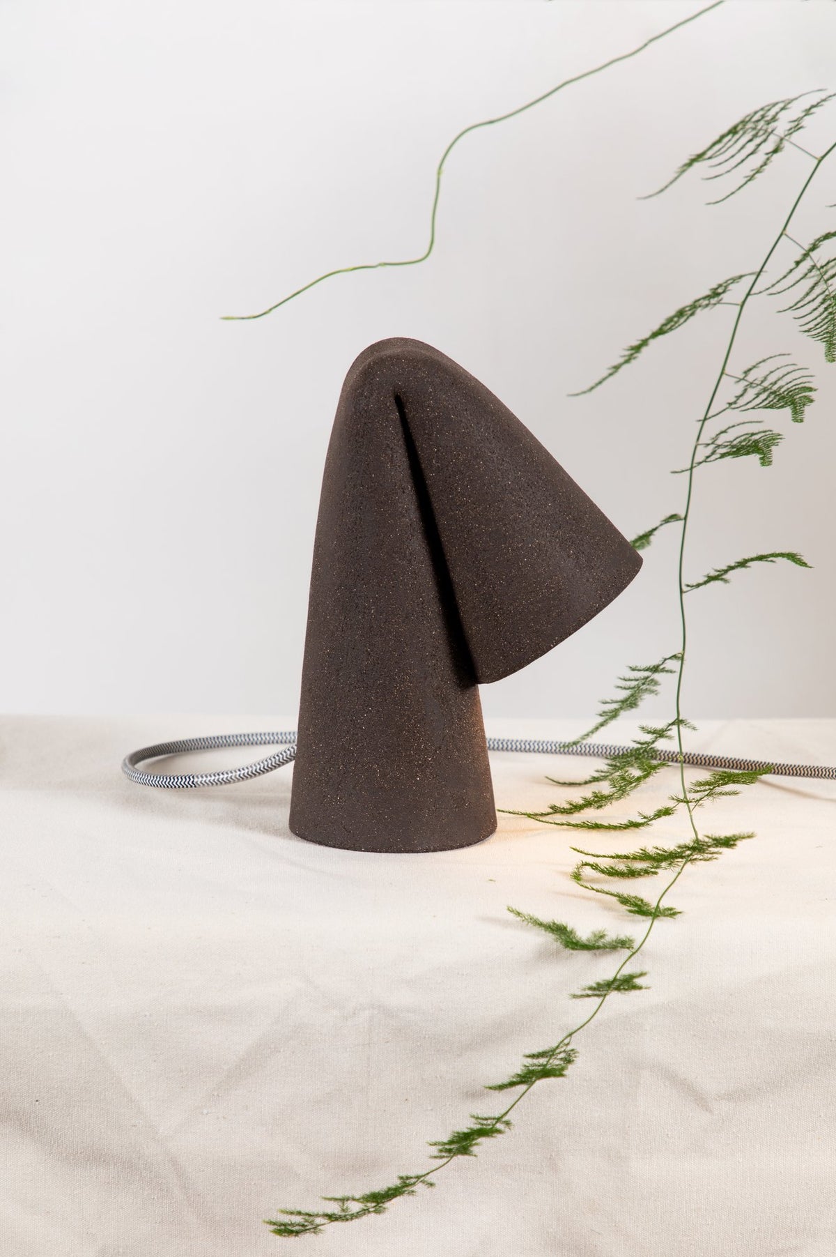 melo fold desk lamp, Catalin Filip