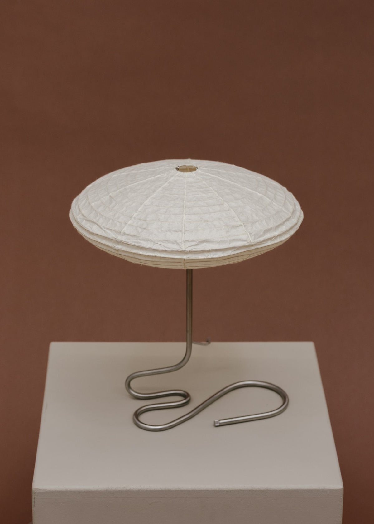 Cloud Table Lamp — Endless Flat Studio · collectible design at spazio · photo © Lea Sonderegger