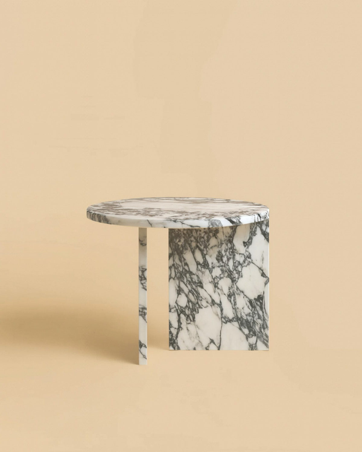 kyushu side table by lebanto, arabescato vagli marble