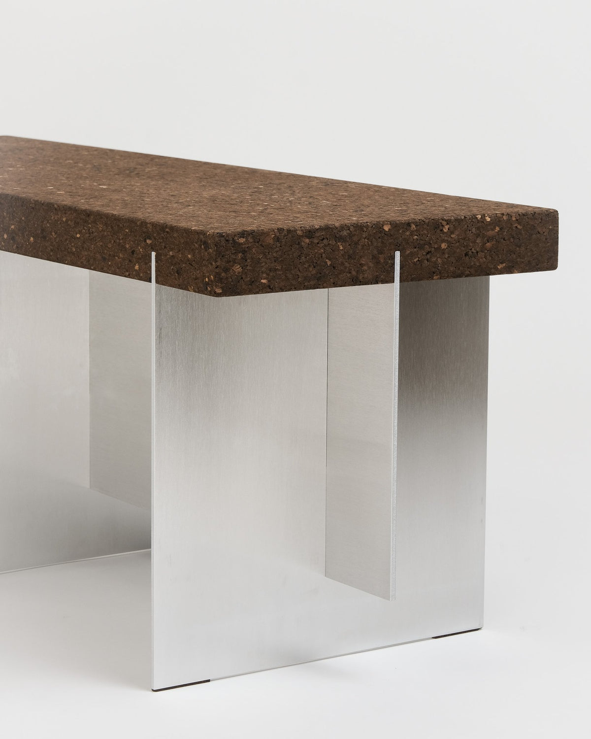 cork-x bench, detail of the legs