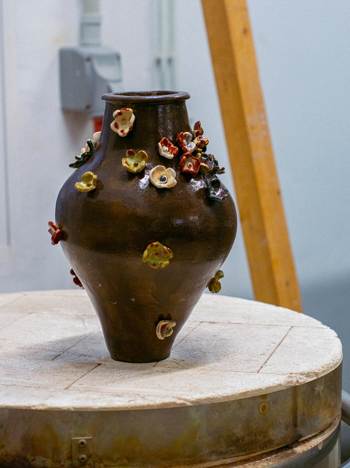 Burgeon Vase — Mina Wright · collectible design at spazio