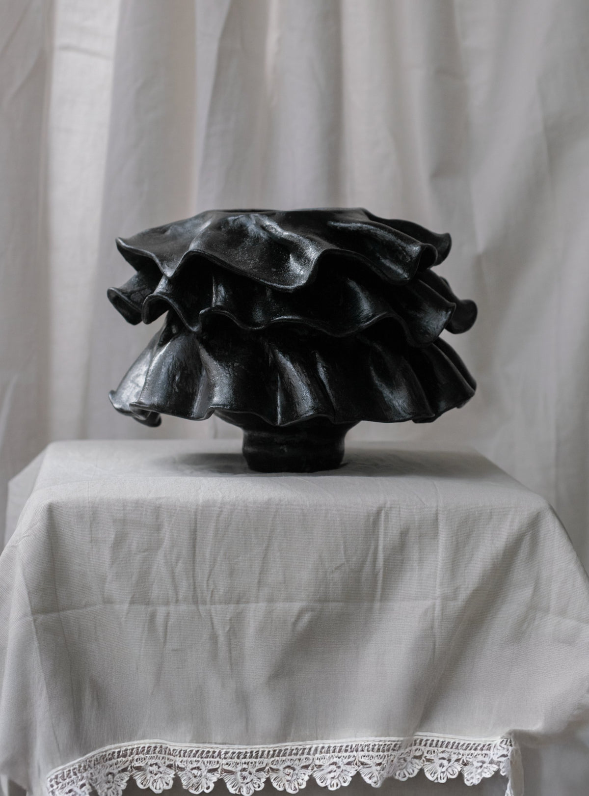 Sacque Gown Vase in Dark — Mina Wright · collectible design at spazio