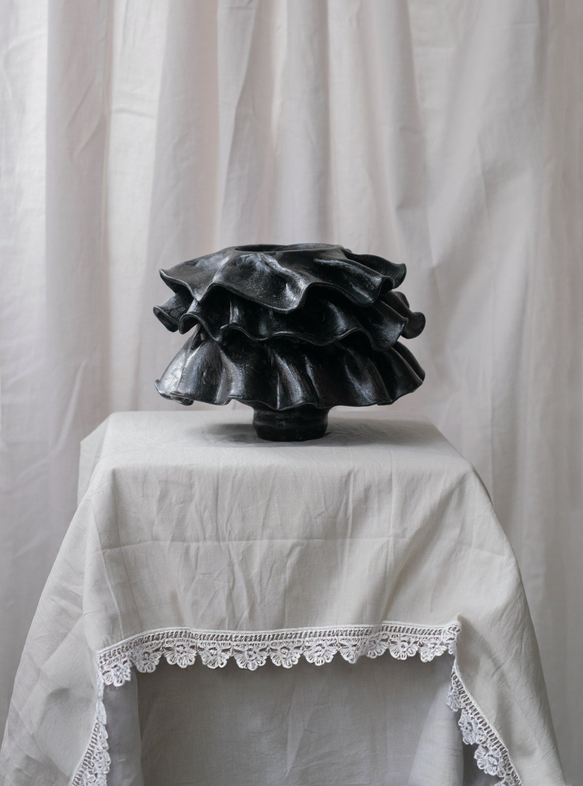 Sacque Gown Vase in Dark — Mina Wright · collectible design at spazio