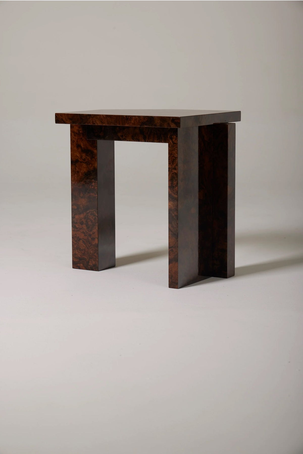 SSS01W Stool, Walnut Burl — sashaxsasha · collectible design at spazio