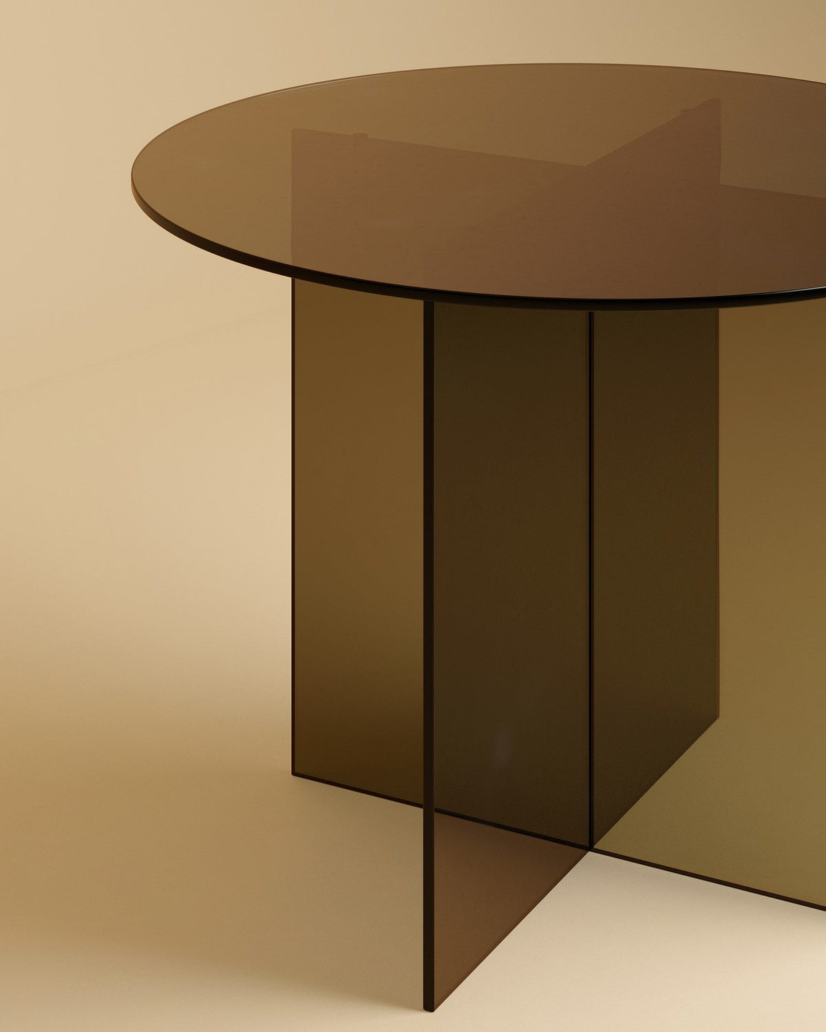 yuri dining table by lebanto, bronzed glass, detail