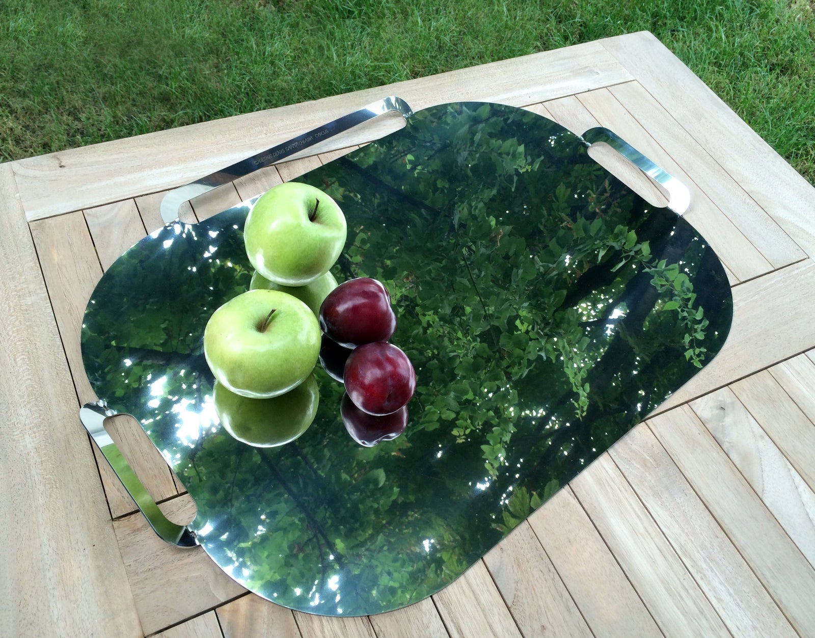 cortese tray — denis santachiara · detail view
